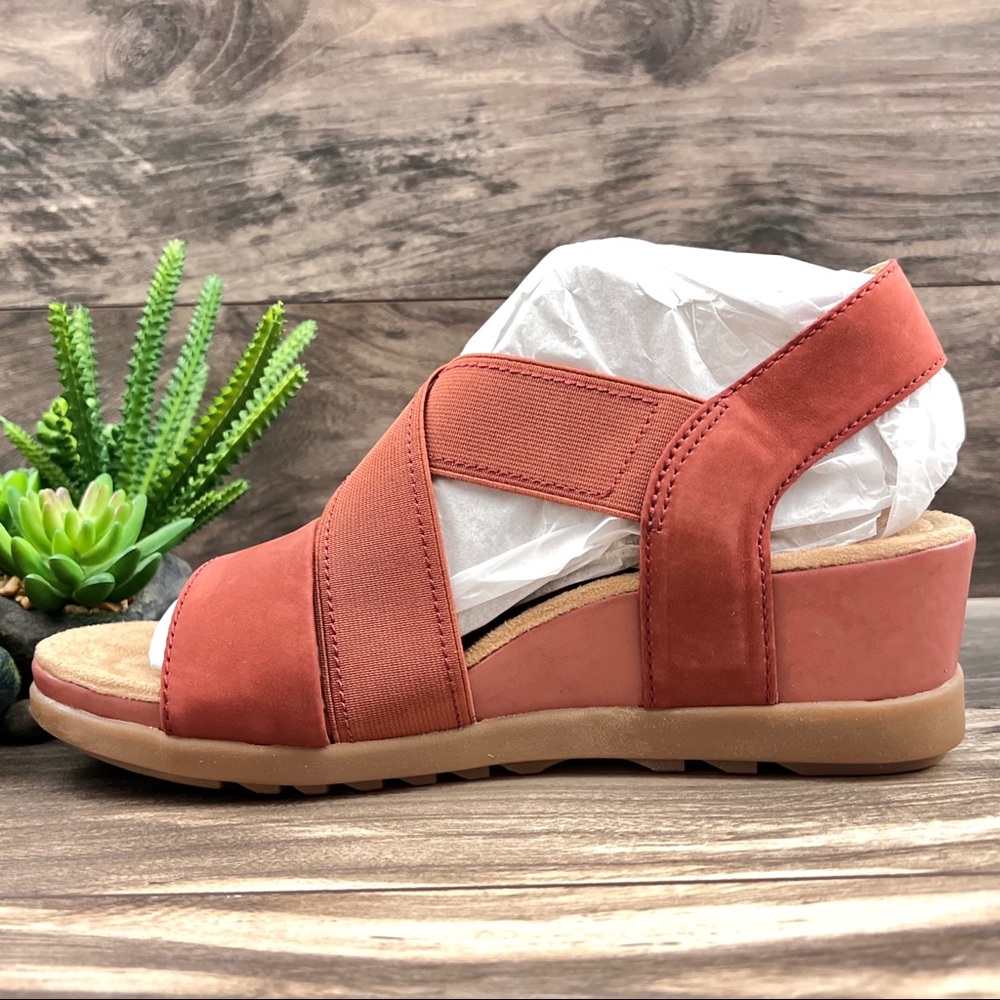 NIB Earth Origins 8W 9W Carren Leather Strappy Wedge Sandal Brick - Picture 5 of 12